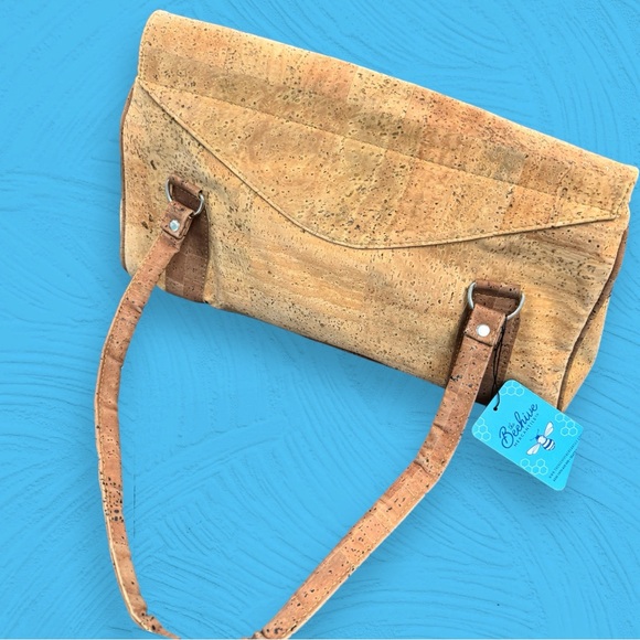 NWT Cork Shoulder Bag - Picture 4 of 10